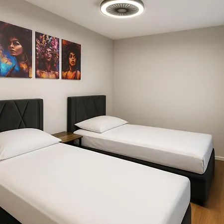 Hotel La Plaza24