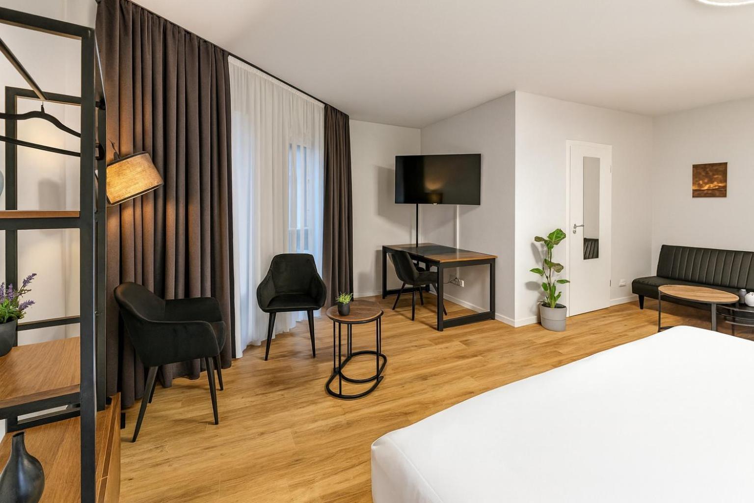 La Plaza24 * Dusseldorf